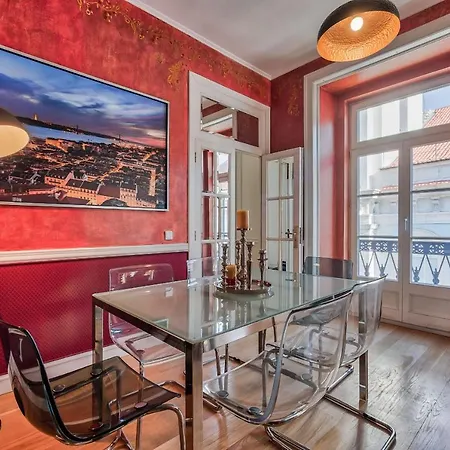 Apartment Nomad's Chiado & Amazing View Lissabon