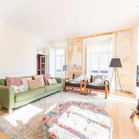 Nomad's Chiado & Amazing View Apartment