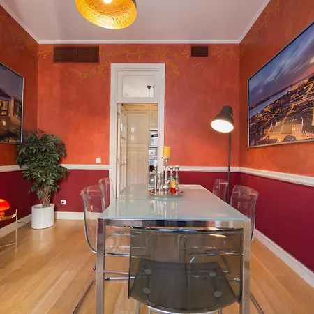 Nomad's Chiado & Amazing View Apartment *