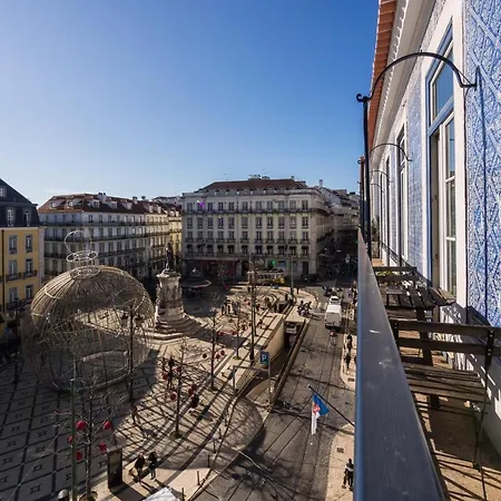 Nomad's Chiado - The Amazing View Лісабон
