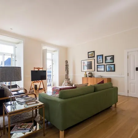 Nomad's Chiado & Amazing View Apartment