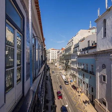 Nomad's Chiado - The Amazing View Лісабон